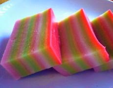 KUE LAPIS SAGU