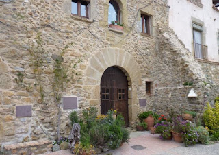 Monells, provincia de Girona. Monells, provincia de Girona.