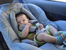 Atenção: "Bebês até 1 ano de idade no automóvel...