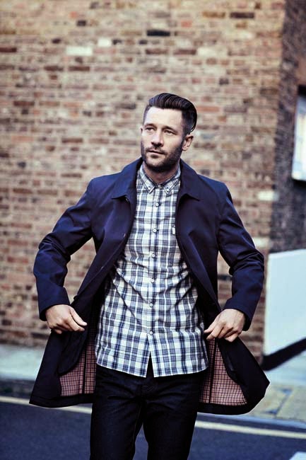 Abrigo y camisa de Farrell hombre de Primark ⋆ Moda en Calle