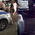 VÍDEO: Mulher sensualiza na frente de viatura da PM no Itaigara em Salvador.