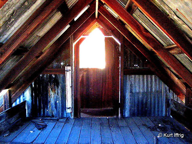 The is the upper leval of an abandoned work shed near the Bell Harman Mine aka Boatwright Prospect.
