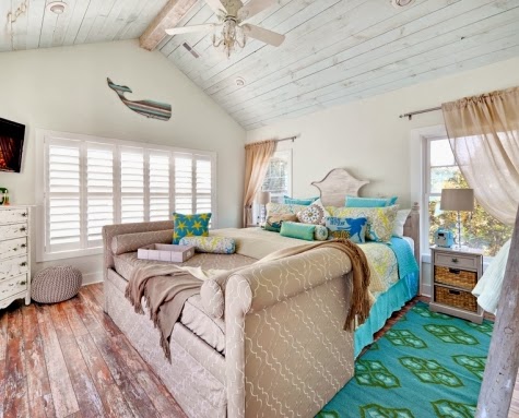 beach bedroom in turquoise and yellow
