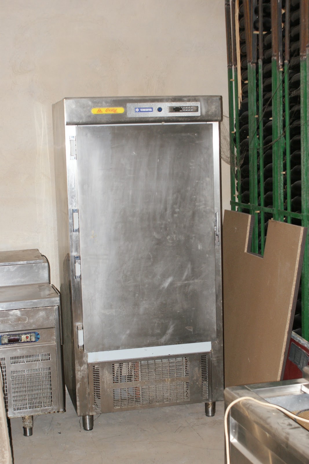 Contiene una casa: febrero 2011