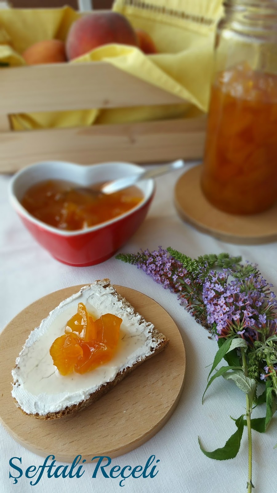 Şeftali Marmelatlı Krep Tarifi Şeftali Marmelatlı Krep Tarifi