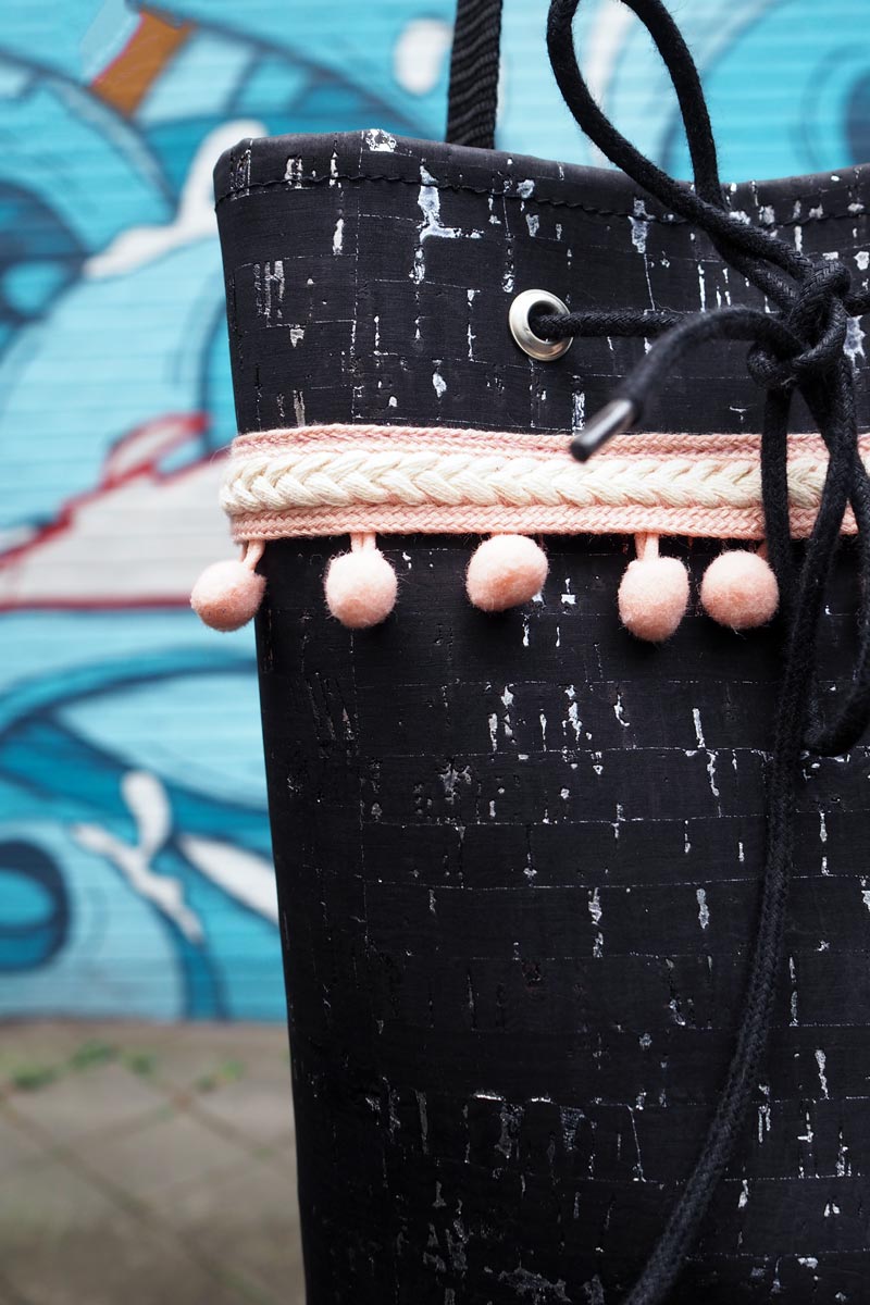 KuneCoco • #naehdirwas Juli • Tasche mit Bommelborte KuneCoco • #naehdirwas Juli • Tasche mit Bommelborte