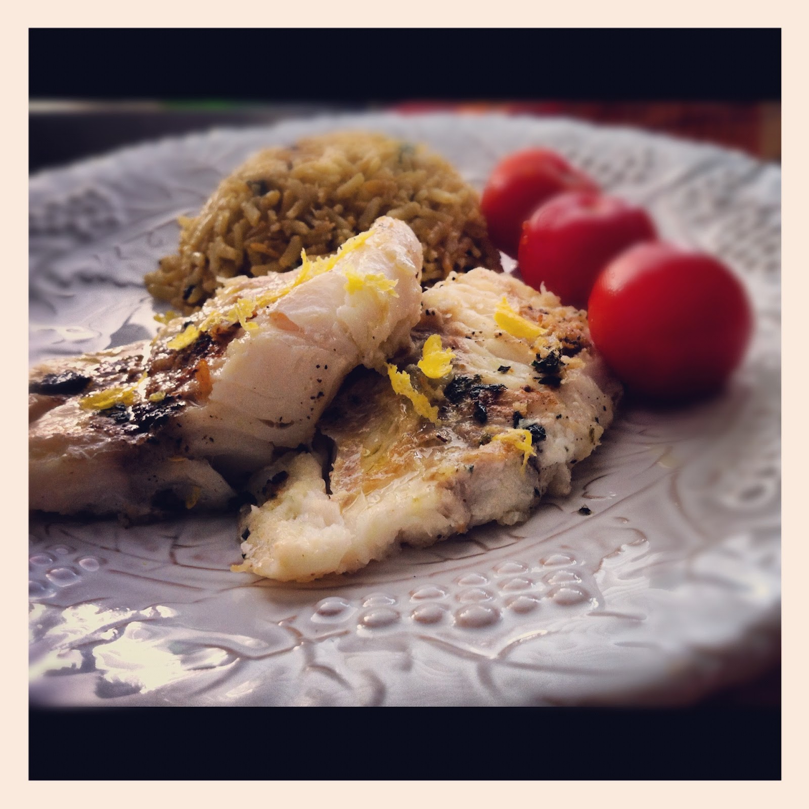 QlinArt Spicy Cod With Buttered Brown Rice