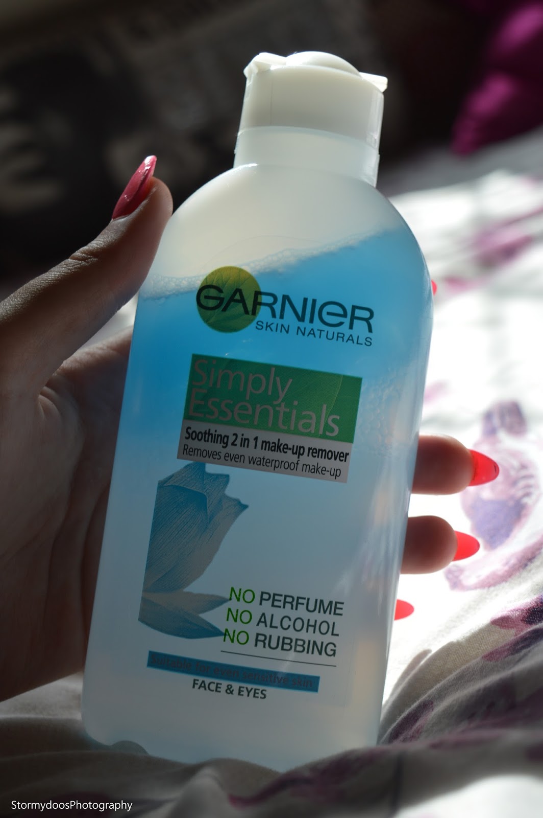 garnier simply essentials makeup remover