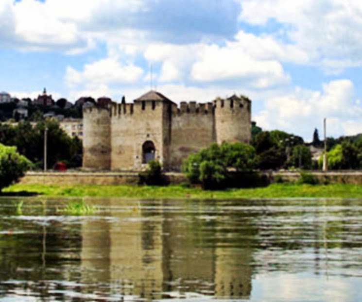 Soroca fortress essay image