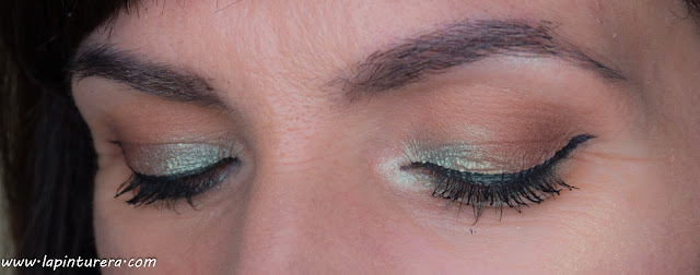 Paleta Macaroons de Revolution Beauty 11 look 01 c