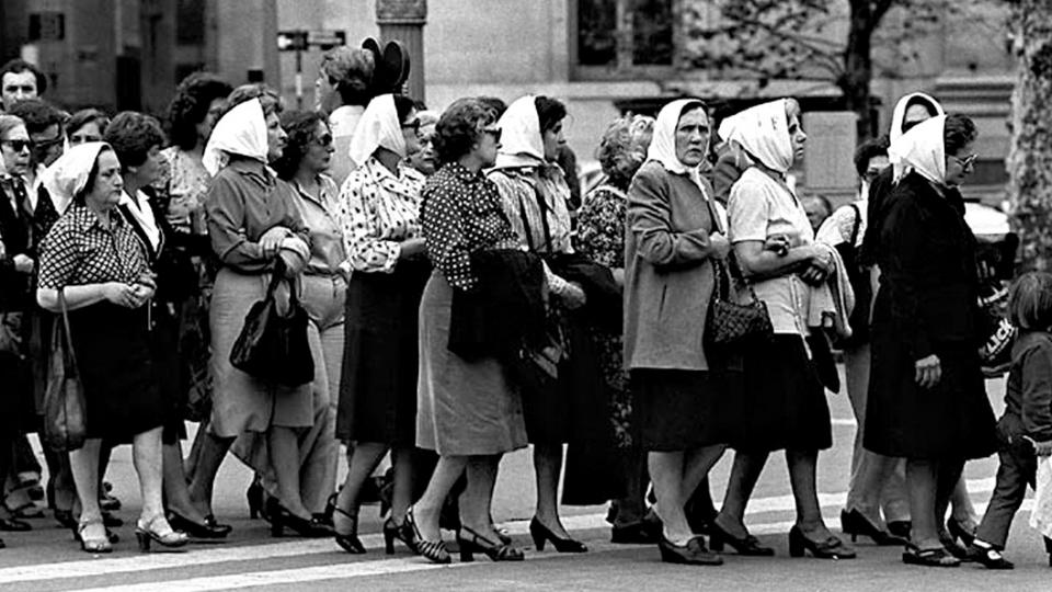 MADRES DE PLAZA DE MAYO