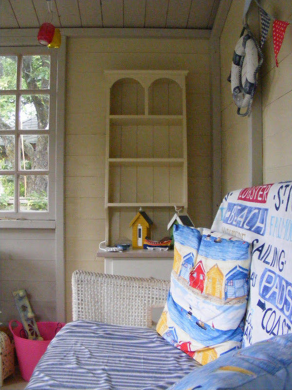 Allotment Heaven Newly painted Summerhouse ( at last!)