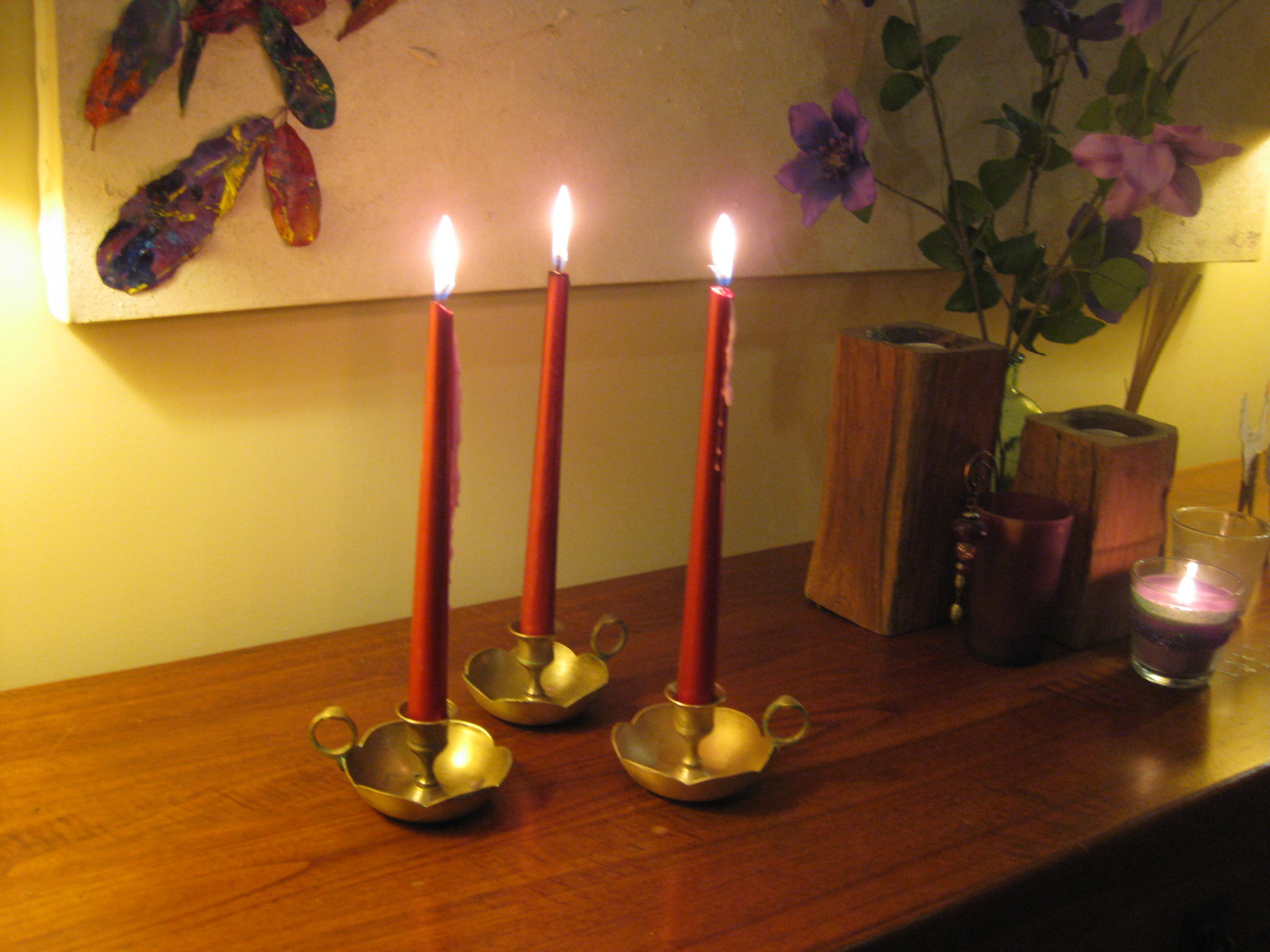 How to clean tarnished brass candlesticks, naturally!