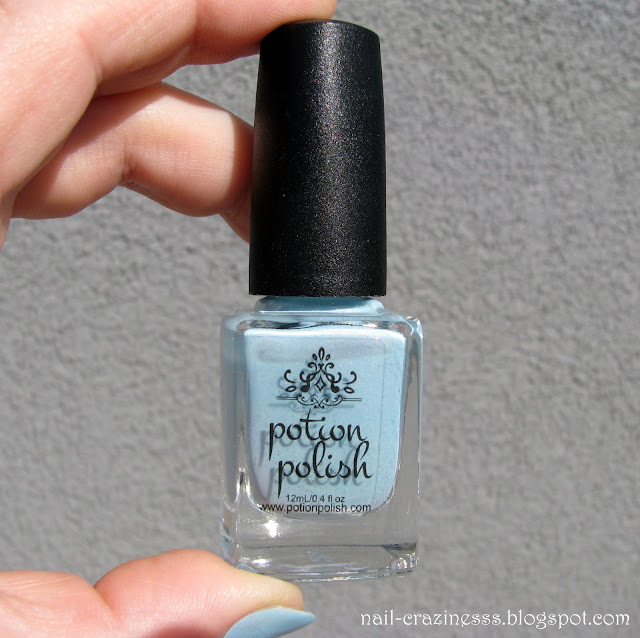 nail polish bottle