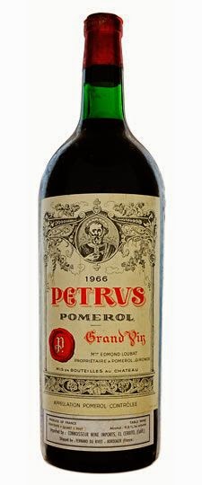 bottiglia storica petrus pomerol vino rosso etichetta classica grand cru francia