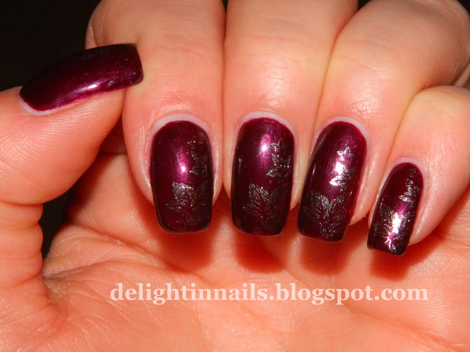 Delight In Nails: Thanksgiving Nails ft. OPI Black Magic Mountain