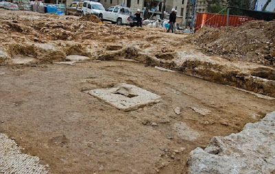 Large Roman winery, baths exposed in Jersusalem