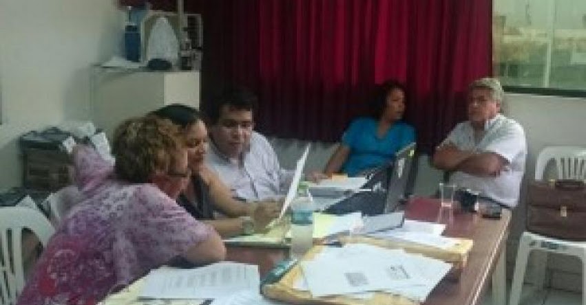 Qali Warma adjudica proveedores para atender a 600 instituciones educativas públicas de Ica - www.qaliwarma.gob.pe Qali Warma adjudica proveedores para atender a 600 instituciones educativas públicas de Ica - www.qaliwarma.gob.pe