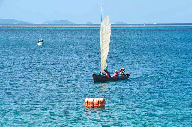 Safety boat, sailing sabani, buoy