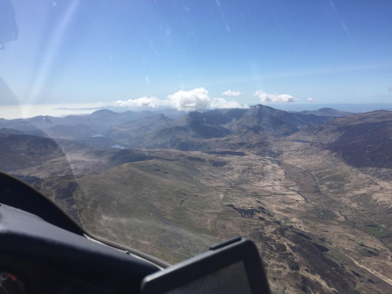 Devon & Somerset Gliding Club News Fri 20th April Denbigh