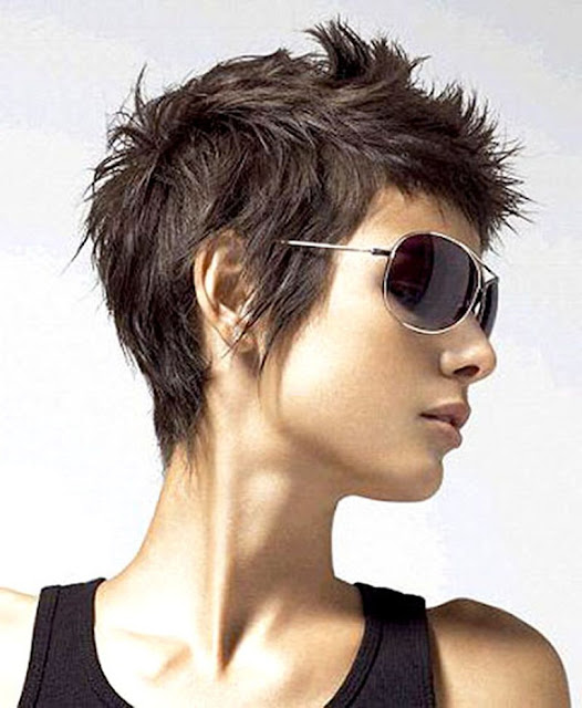 Top Hairstyles Models Short Haircuts For Girls In Cool Look Top Hairstyles Models Short Haircuts For Girls In Cool Look