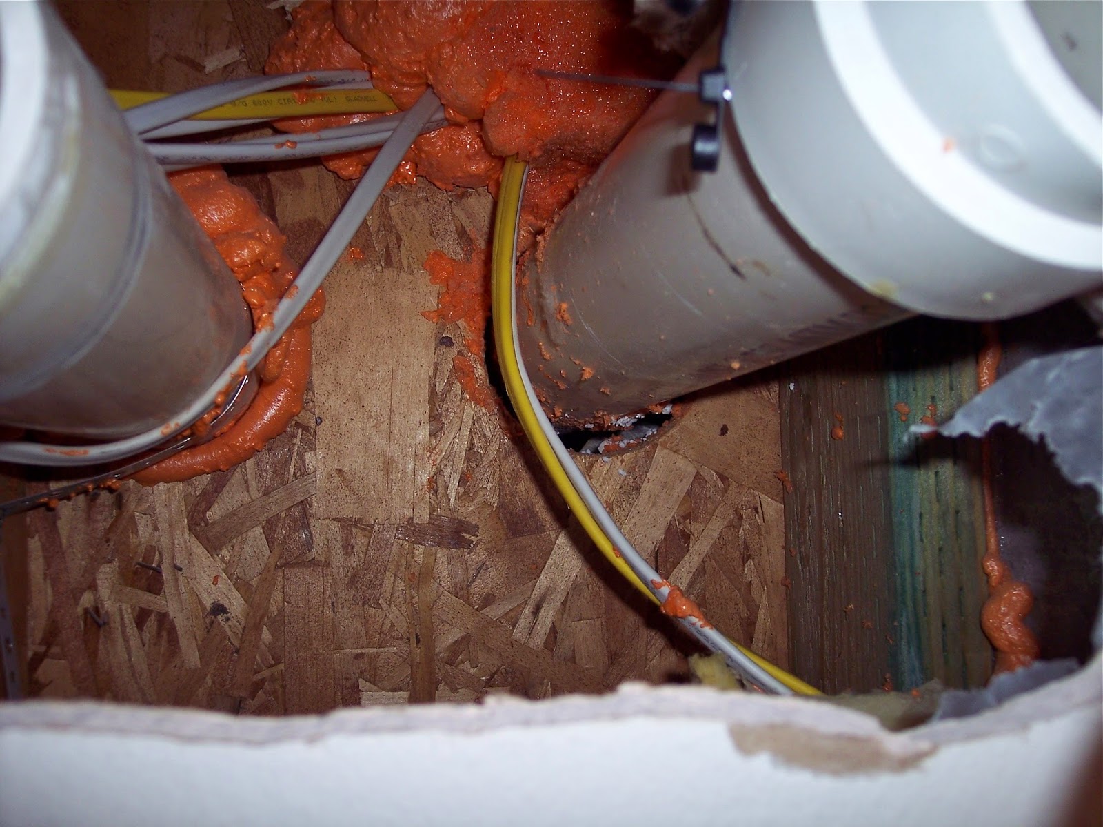 Building a Home Adjusting Inclination of Navien Exhaust Pipe