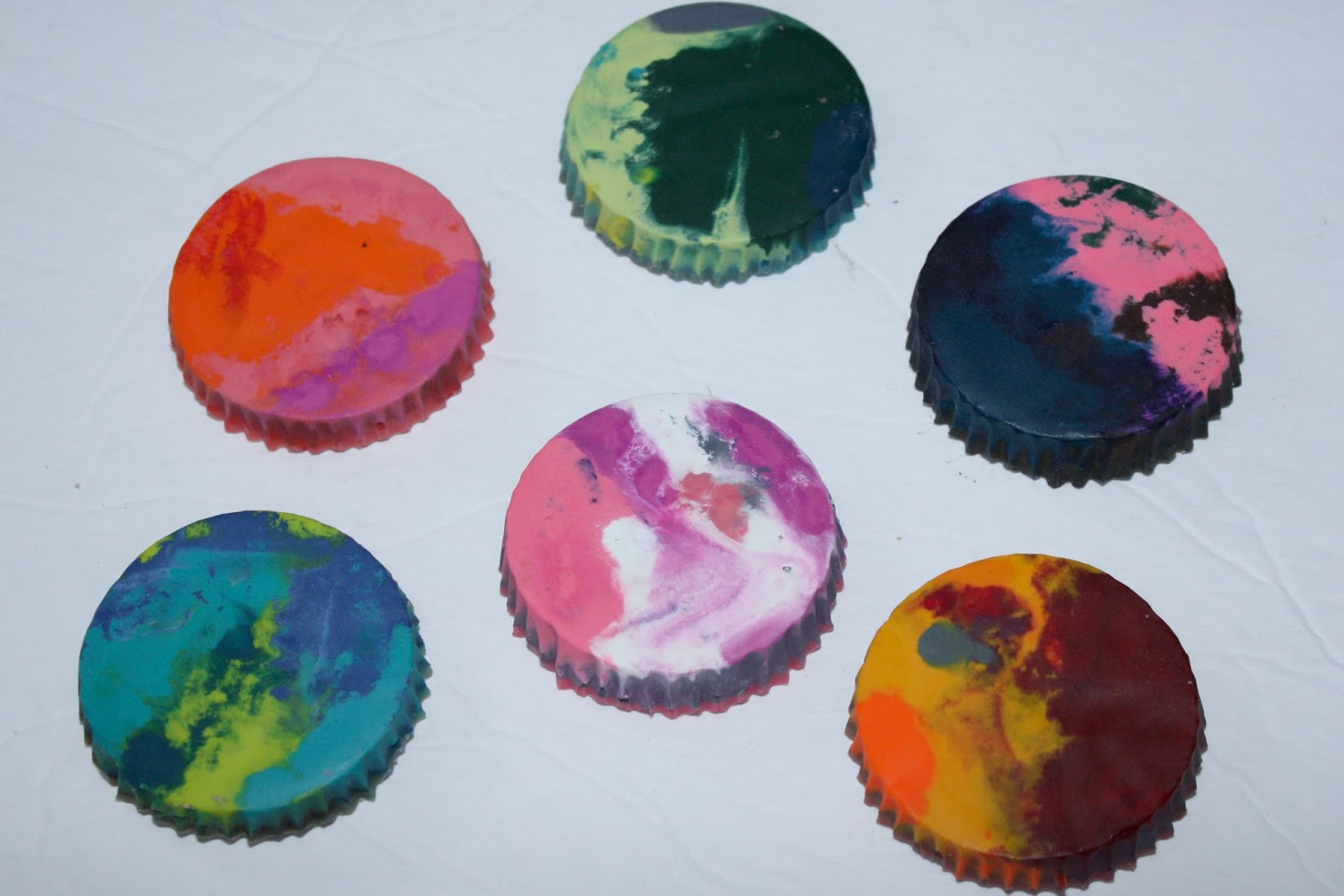 Being A Mommy...: Make Your Own Crayons