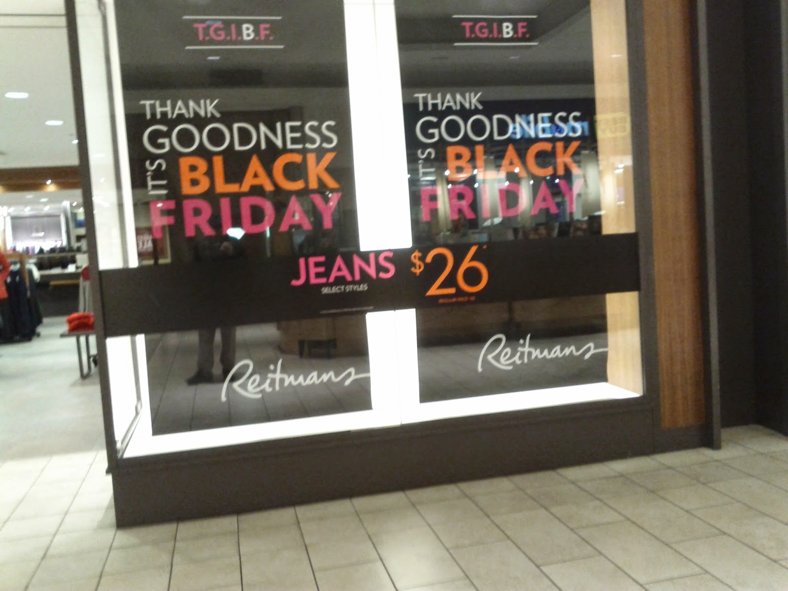 Toronto things Dufferin Mall Black Friday 2014 deals