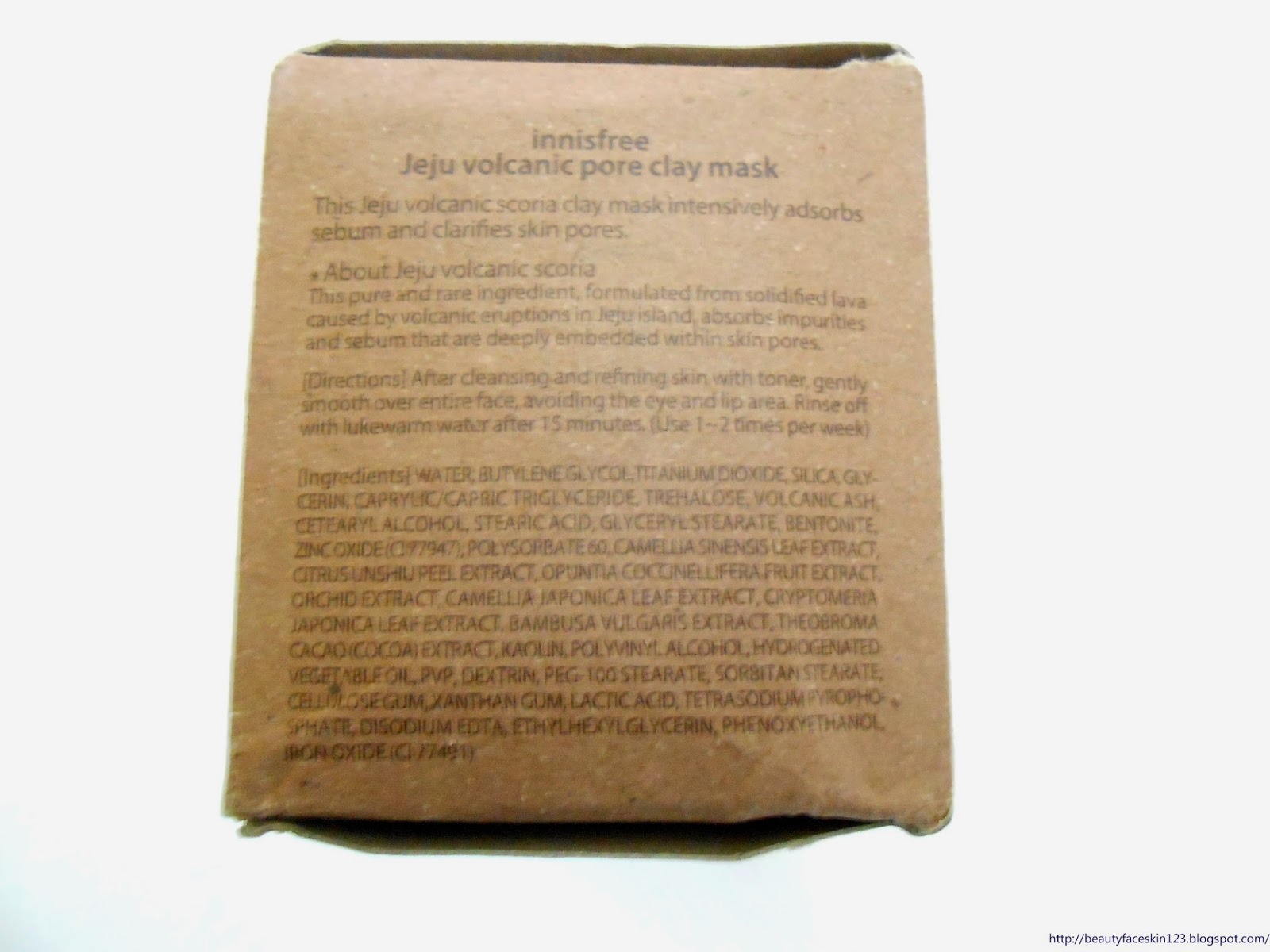 INNISFREE JEJU VOLCANIC PORE CLAY MASK
