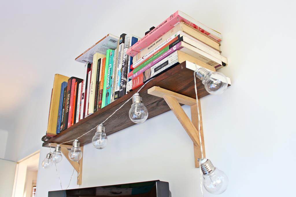 Półka na książki DIY! I jeszcze więcej nowości w mieszkanku - blog