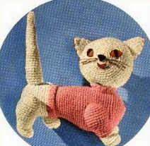 http://vintagetoychest.blogspot.nl/p/crochet-toy-patterns.html