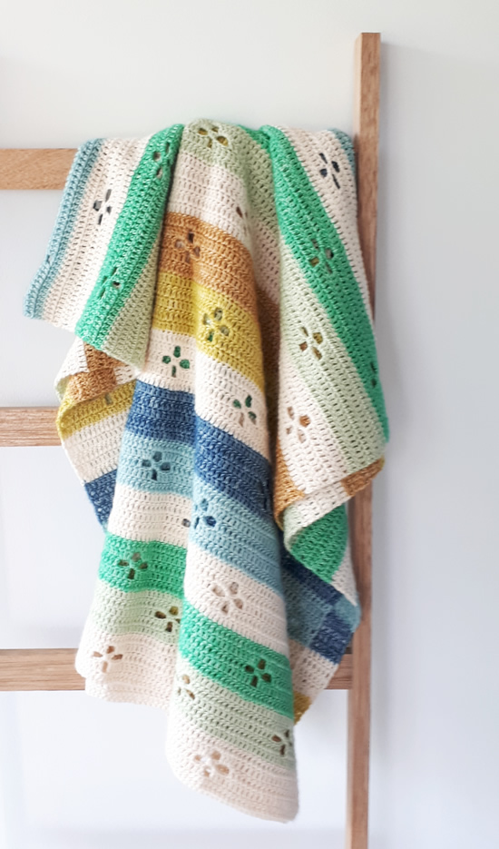 Crochet baby blanket, funky fifties blanket | Happy in Red Crochet baby blanket, funky fifties blanket | Happy in Red