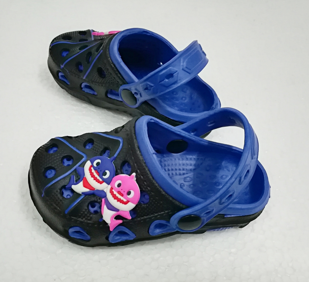 BongBongIdea BABY SHARK SANDALS FOR CHILDREN SIZE 20 TO 29