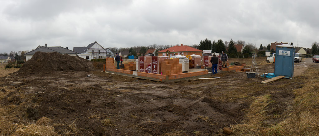 Sandra und Alexander bauen ein Haus: +21 Tage: Es wird ein Haus