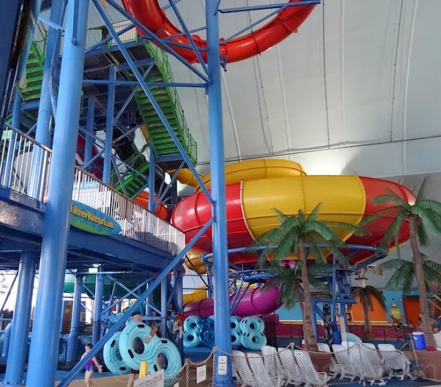 fallsview indoor waterpark at niagara falls