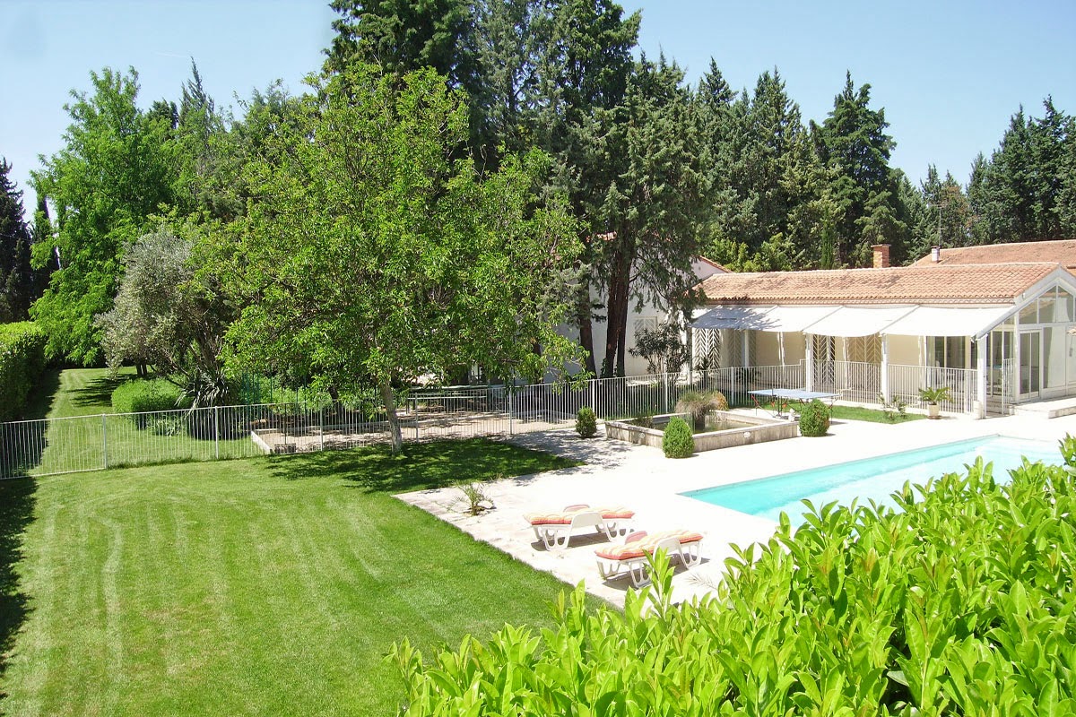 Large Vacation Rental in the South of France