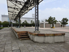 旧横浜港駅プラットホーム