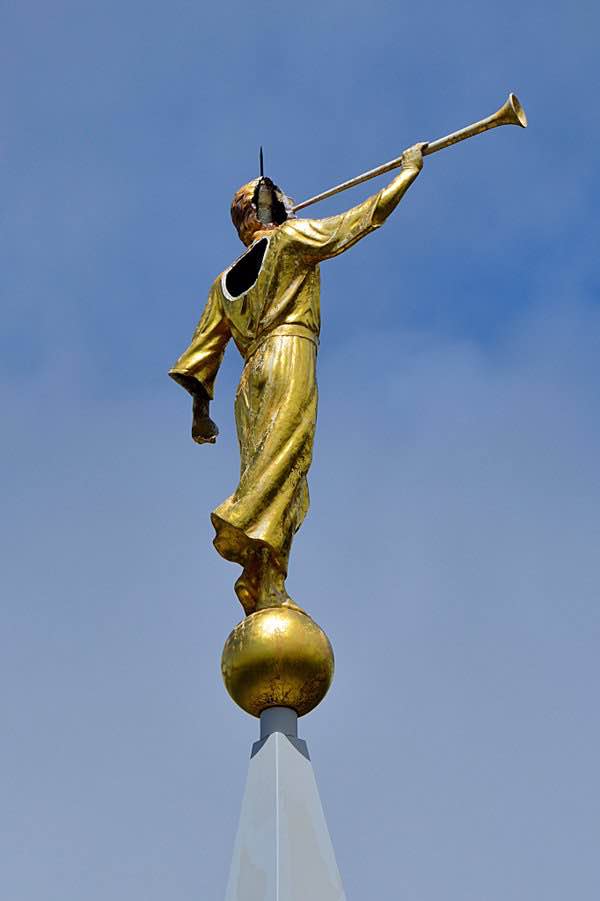 Moroni Statue (on Bountiful Temple) Face blown off (Lightning) LDS