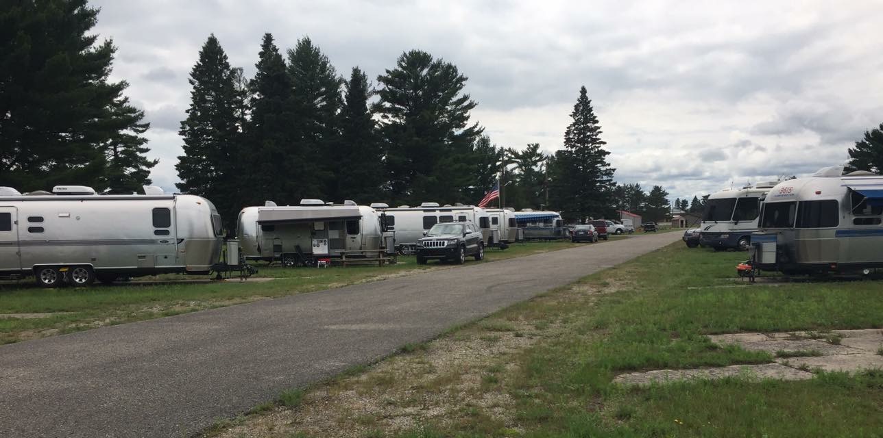 Cozy Rosie Kinross RV Park East Kinross, Michigan (July 2017)
