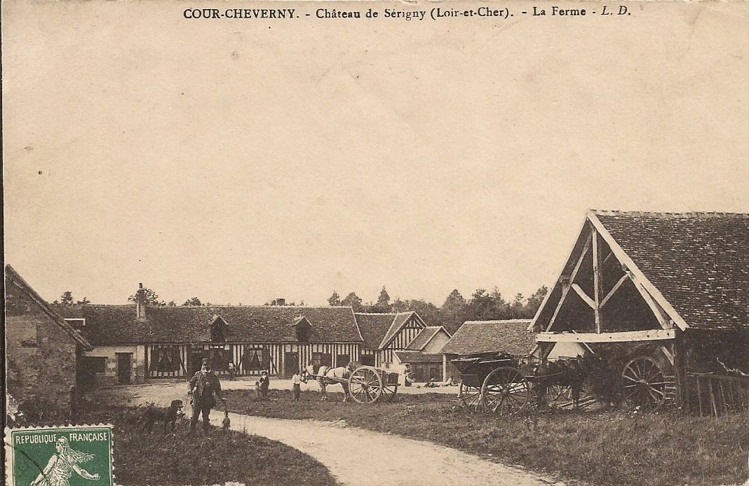 Château de Sérigny - La ferme - Cour-Cheverny