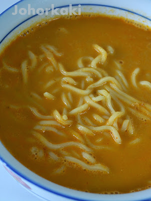 Prima-Taste-Singapore-Curry-La-Mian-Instant-Noodles