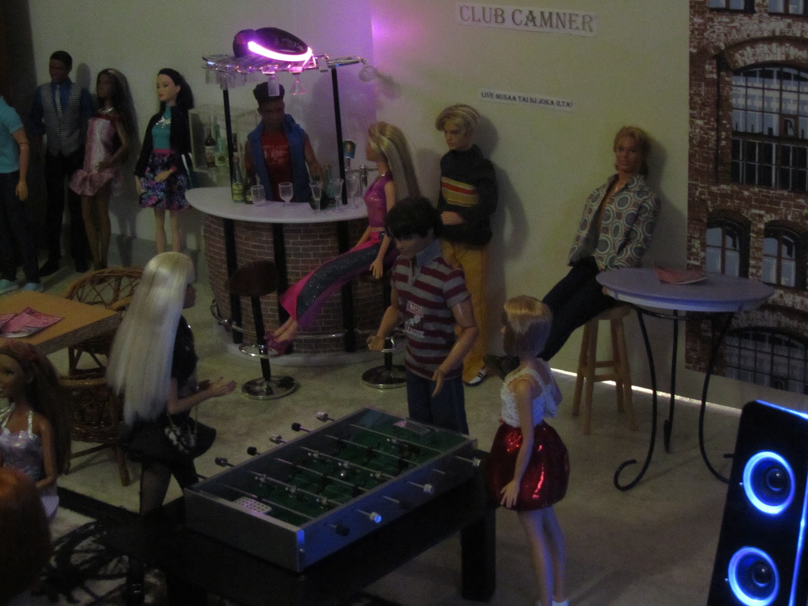 valtava Dick klubi teini romanttinen suku puolen tarinoita