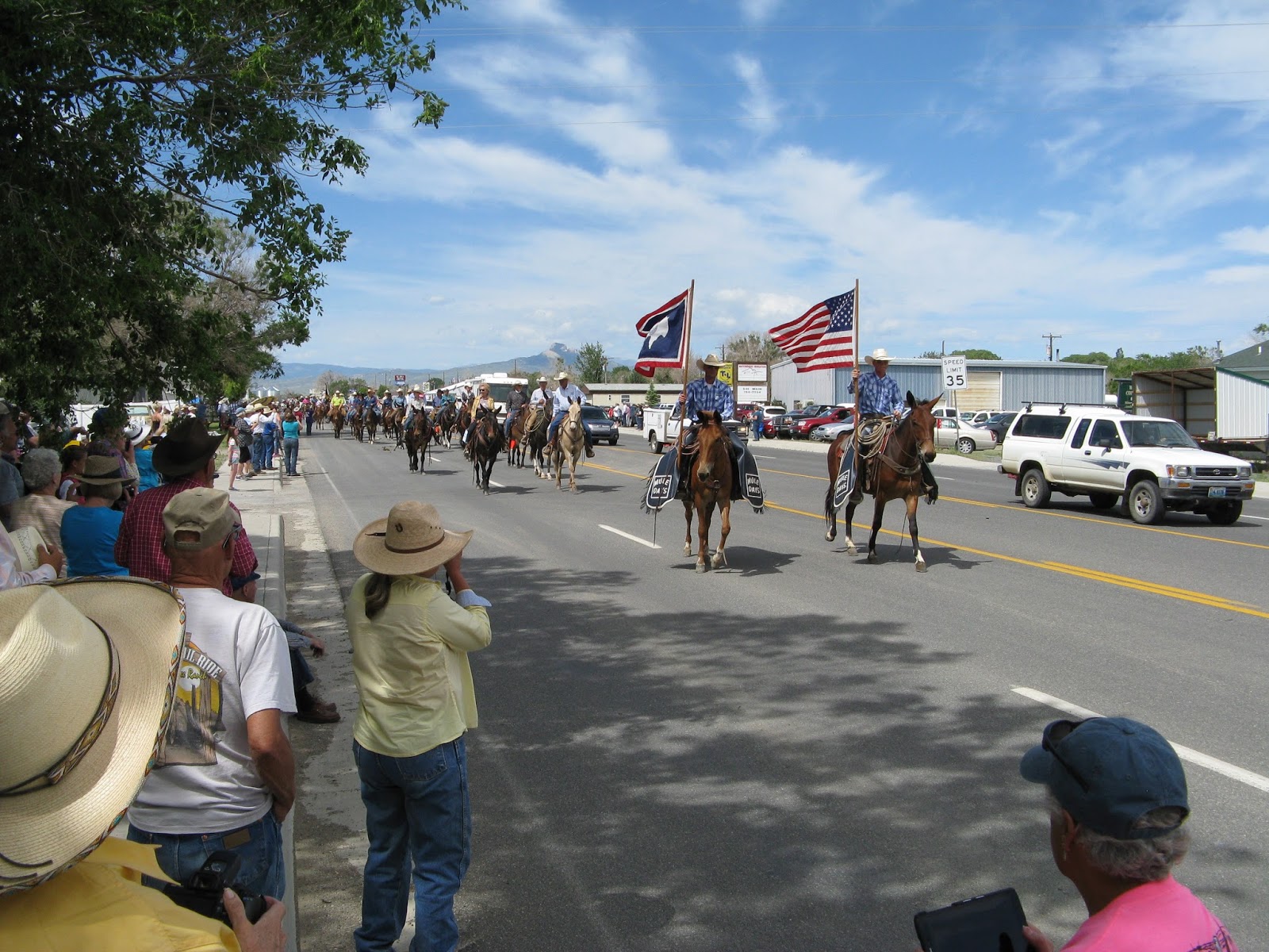 On the Road Jake Clark's Mule Days Ralston, WY