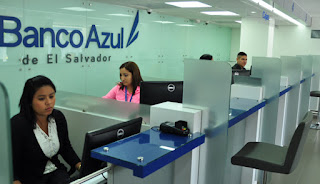 El Banco Azul coloca más de $2.5 millones en préstamos en su primer día de operaciones