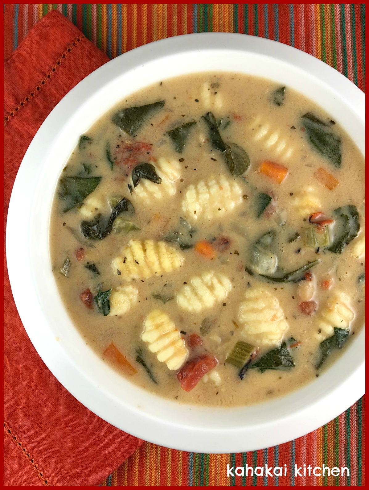Kahakai Kitchen Creamy Gnocchi and Bean Soup, Topped with SpinachBasil Pesto for Souper (Soup