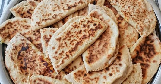 Otlu Tava Böreği Pratik Tarifim