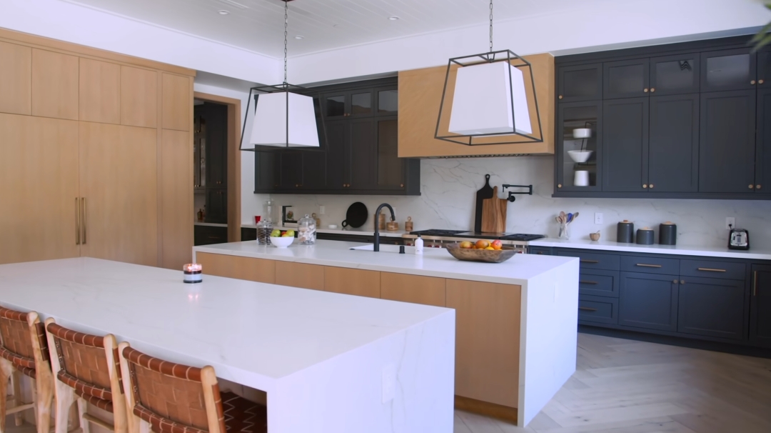 75 Interior Design Photos vs. James Charles $7 Million LA Luxury Mansion Tour