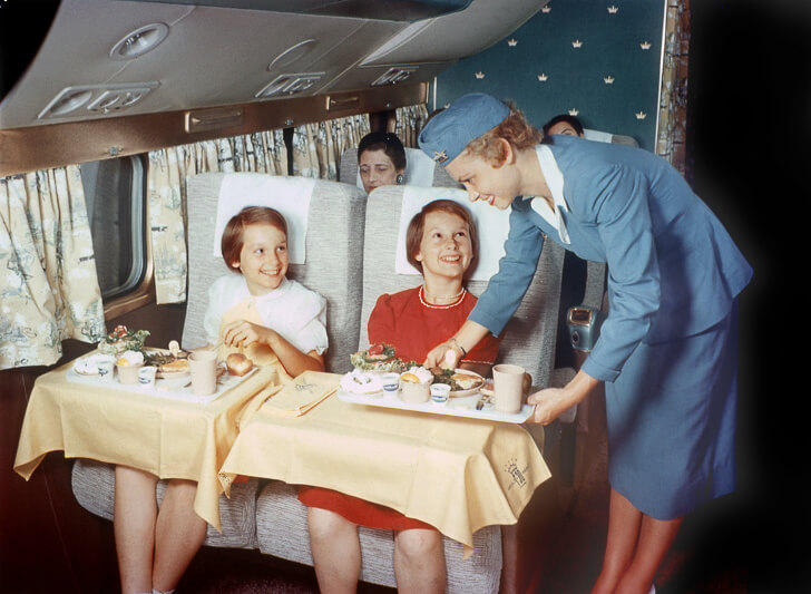 14 Beautiful Old Pictures Show What It Was Like To Travel By Plane In The Past 14 Beautiful Old Pictures Show What It Was Like To Travel By Plane In The Past