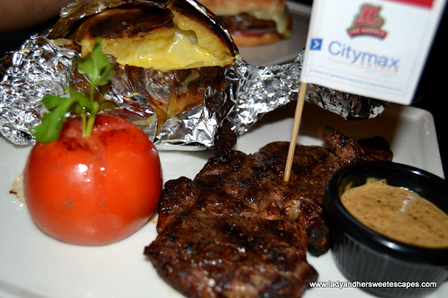 250g rib-eye steak at The Huddle Sports Bar And Grill in Citymax Hotel Burd Dubai 