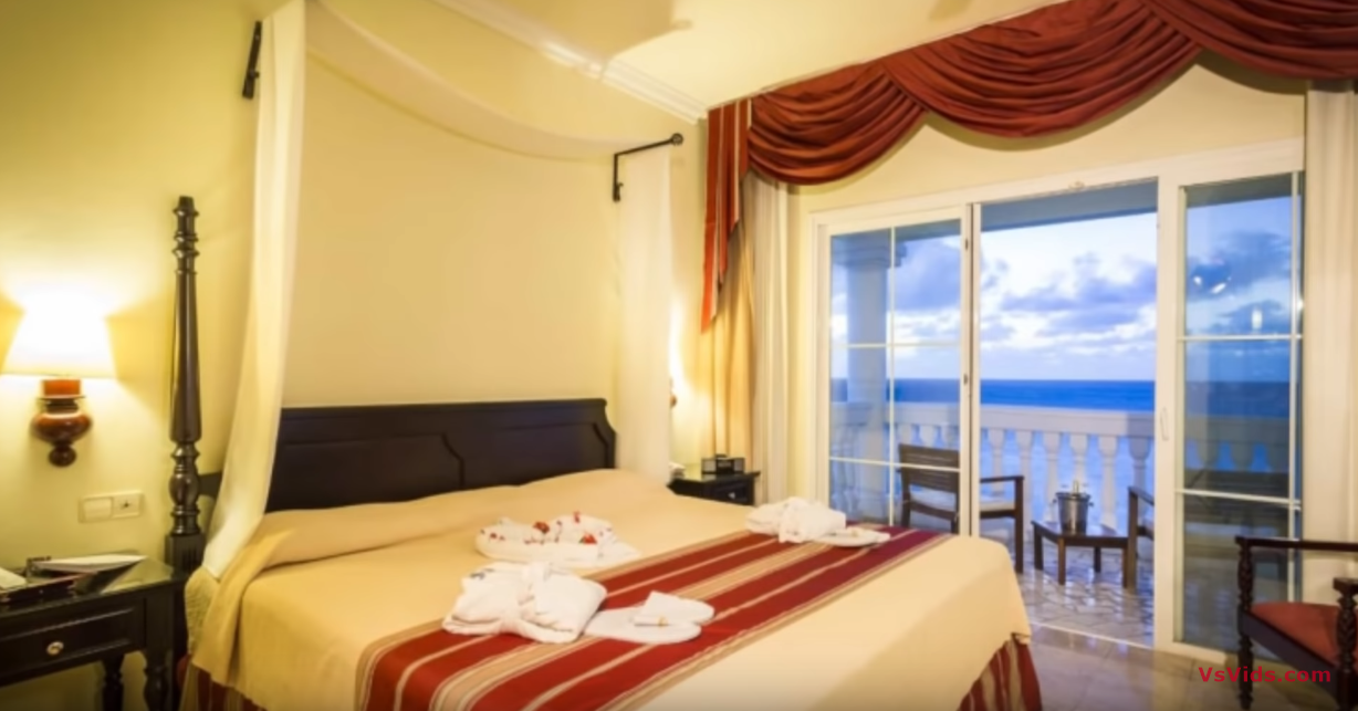53 Photos vs. Inside Dubai's $200 Million Dollar Mega Mansion - Ultra Luxury Home, Condo & Hotel Tour 53 Photos vs. Inside Dubai's $200 Million Dollar Mega Mansion - Ultra Luxury Home, Condo & Hotel Tour